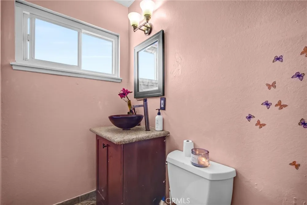 4063 Gertrude Simi Valley, CA 93063