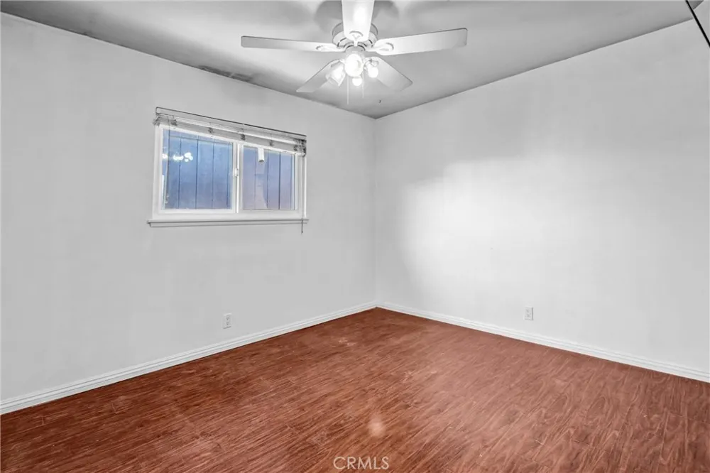 4063 Gertrude Simi Valley, CA 93063