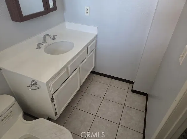 1162 Sycamore Tustin, CA 92780