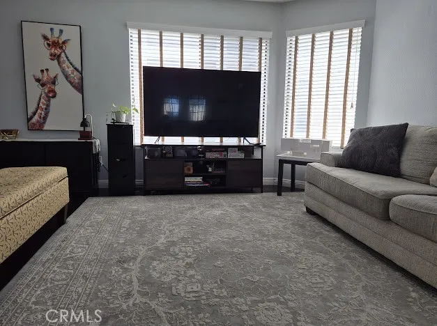 1162 Sycamore Tustin, CA 92780