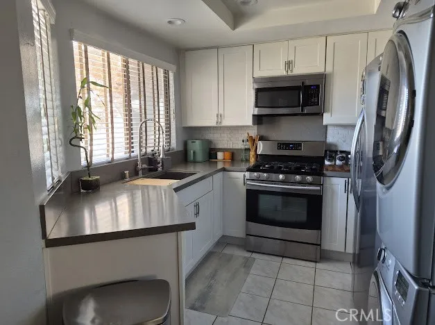 1162 Sycamore Tustin, CA 92780