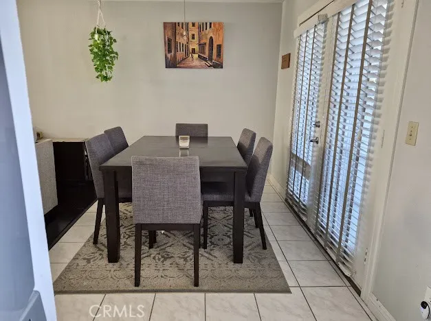 1162 Sycamore Tustin, CA 92780