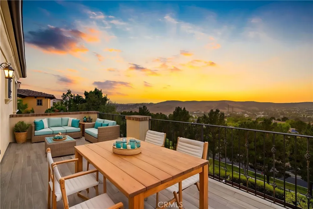 15 Alexa Ladera Ranch, CA 92694