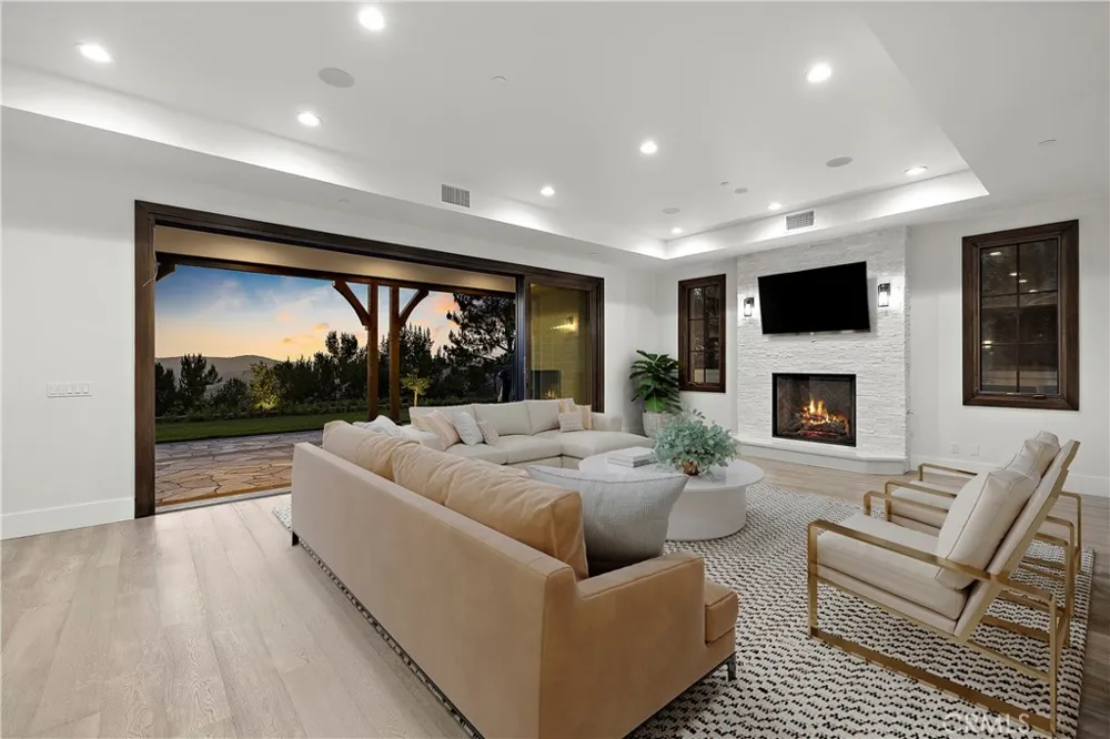 15 Alexa Ladera Ranch, CA 92694