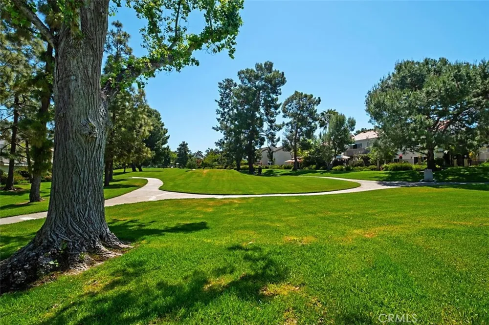 63 Seton Irvine, CA 92612