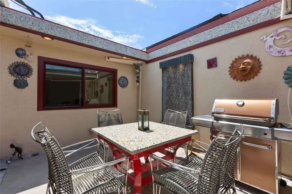 63 Seton Irvine, CA 92612