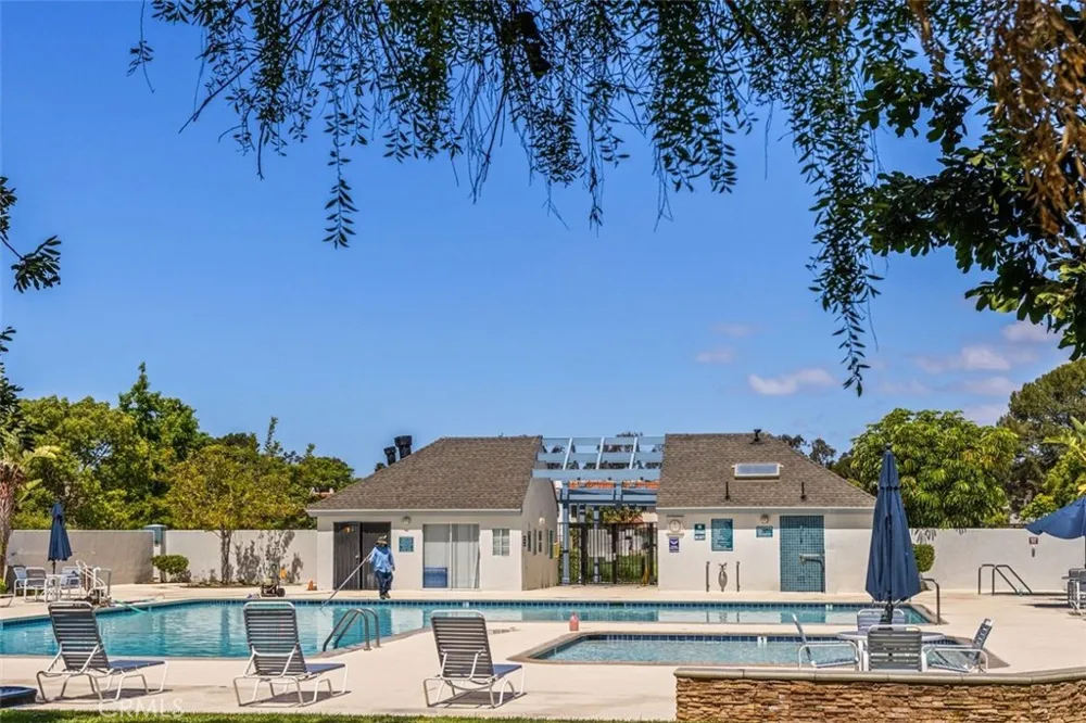63 Seton Irvine, CA 92612