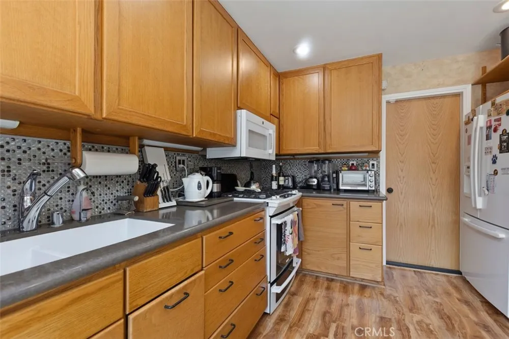 63 Seton Irvine, CA 92612