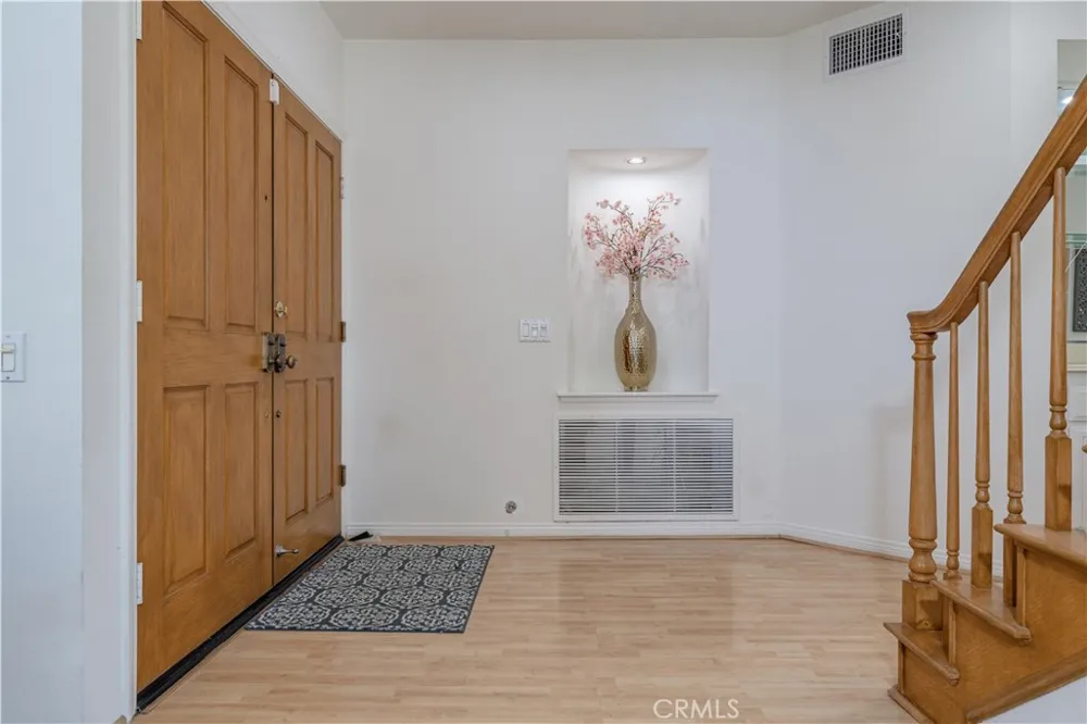 1011 S Mountcrest Court Anaheim, CA 92808