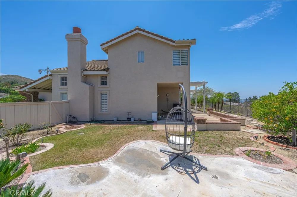 1011 S Mountcrest Court Anaheim, CA 92808