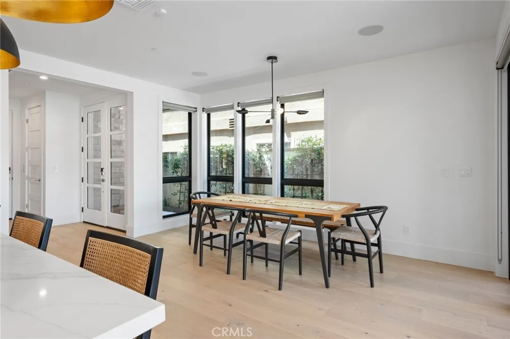 4014 Channel Place Newport Beach, CA 92663