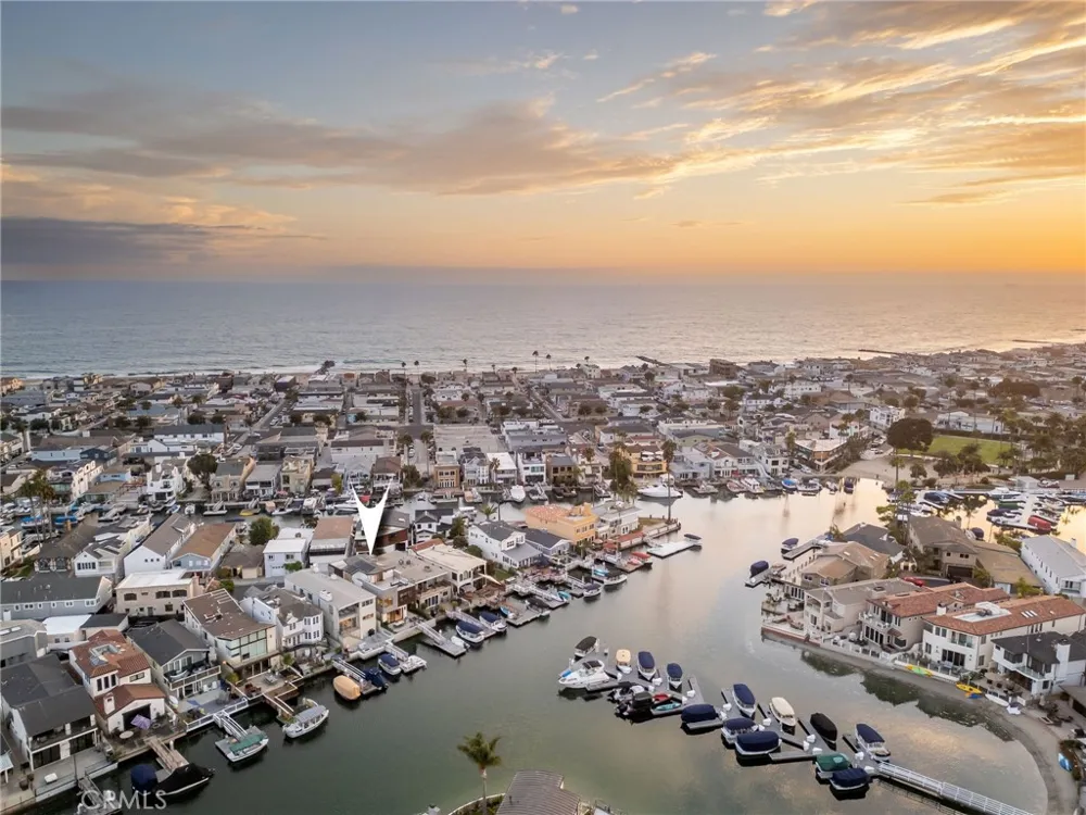 4014 Channel Place Newport Beach, CA 92663