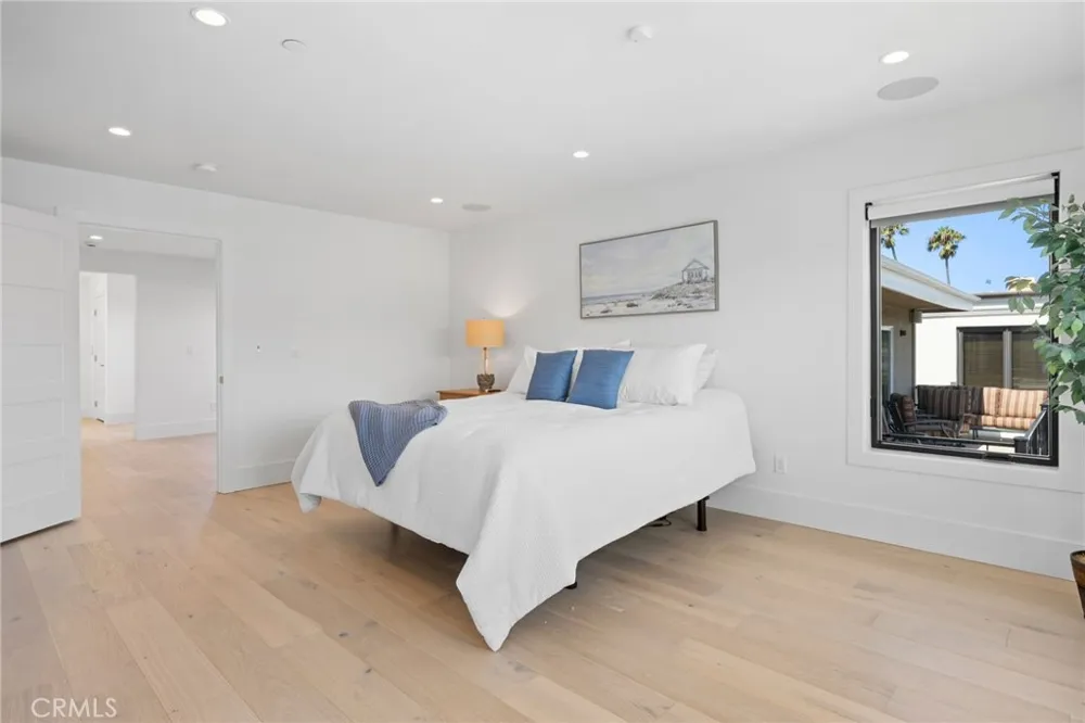 4014 Channel Place Newport Beach, CA 92663