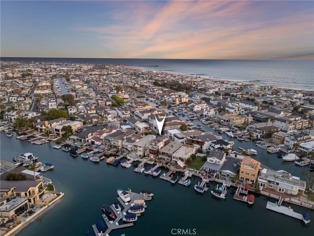4014 Channel Place Newport Beach, CA 92663