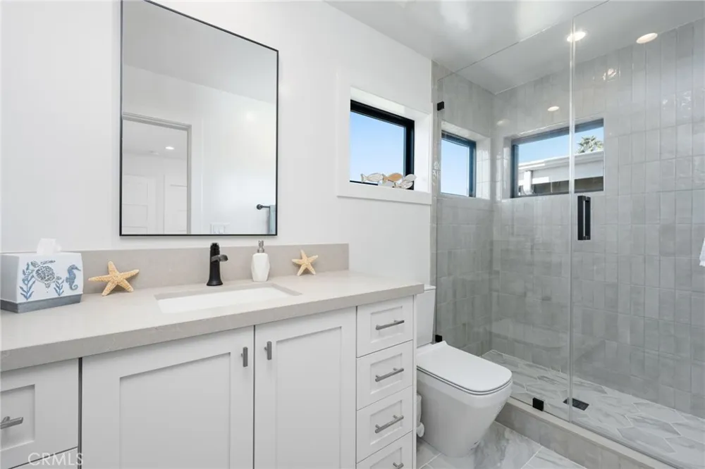 4014 Channel Place Newport Beach, CA 92663