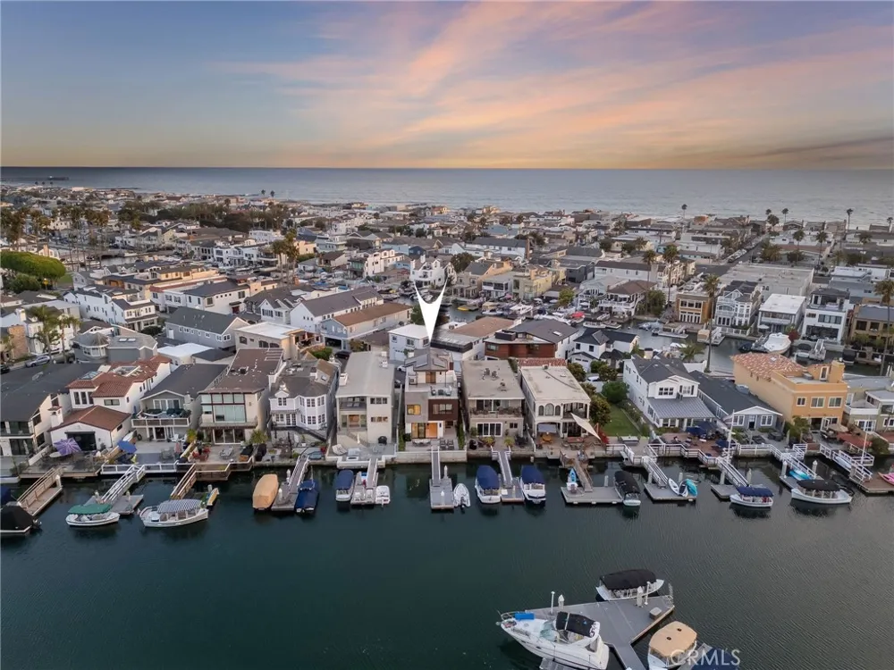 4014 Channel Place Newport Beach, CA 92663