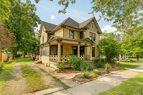 115 W Main Street