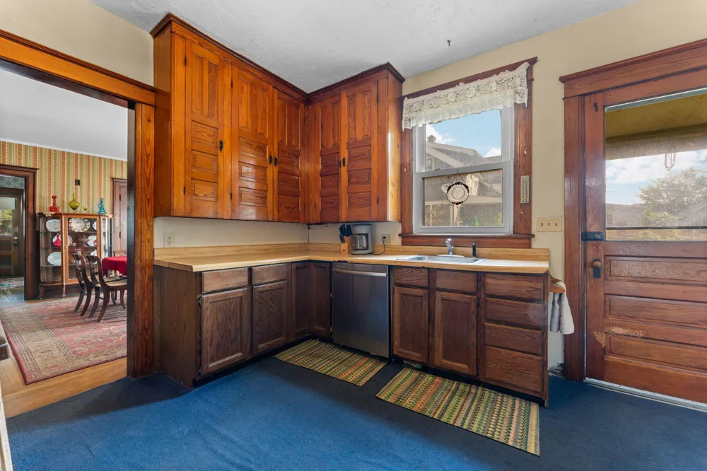 115 W Main Street Manchester, MI 48158