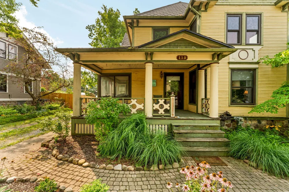 115 W Main Street Manchester, MI 48158