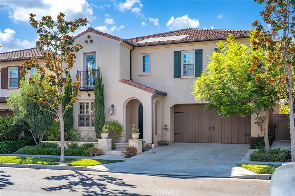 57 Cortland Irvine, CA 92620