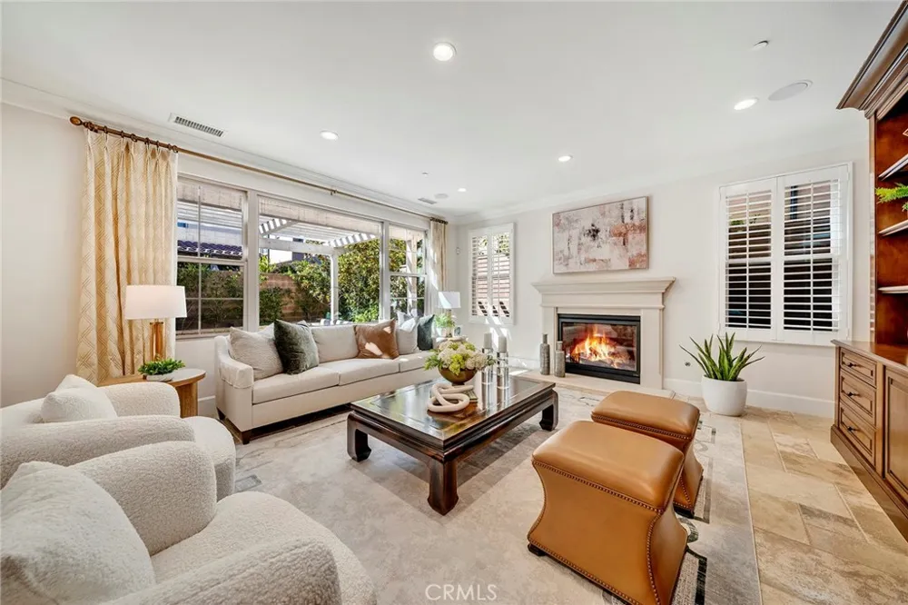57 Cortland Irvine, CA 92620