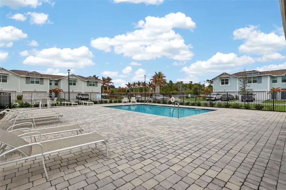 5610 SE Edgewater Cir Stuart, FL 34997