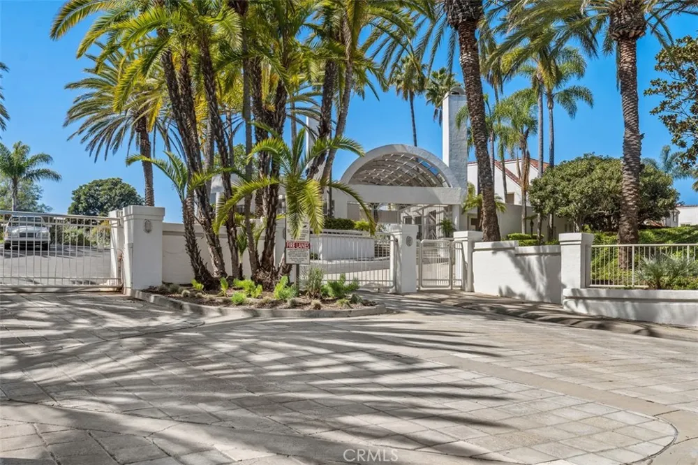 72 Terra Dana Point, CA 92629