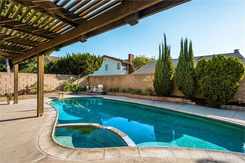 291 Paseo Picaro Anaheim, CA 92807