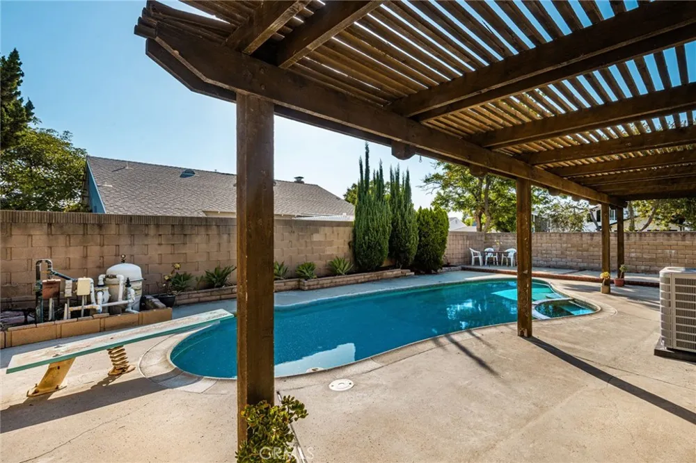 291 Paseo Picaro Anaheim, CA 92807