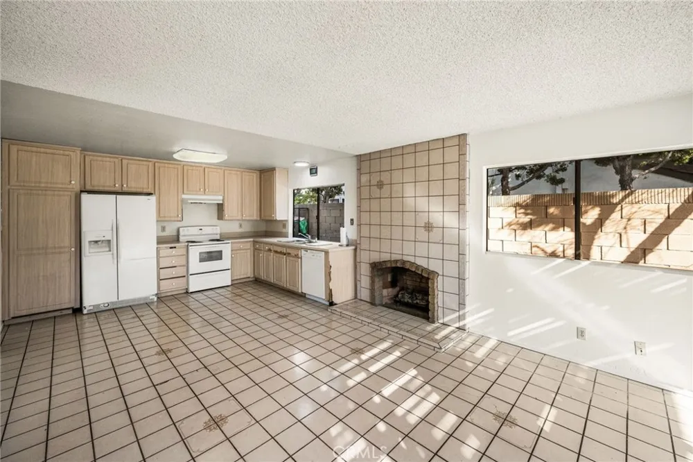 291 Paseo Picaro Anaheim, CA 92807