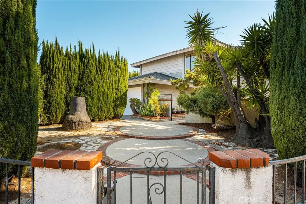 291 Paseo Picaro Anaheim, CA 92807