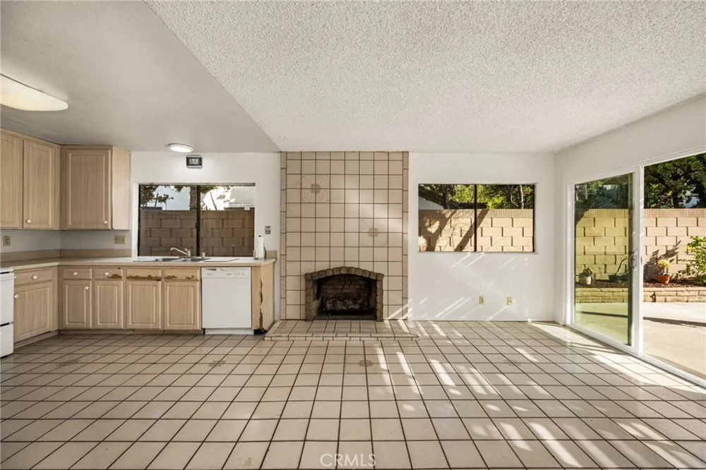 291 Paseo Picaro Anaheim, CA 92807