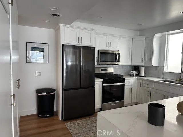 4704 Seashore Drive Newport Beach, CA 92663