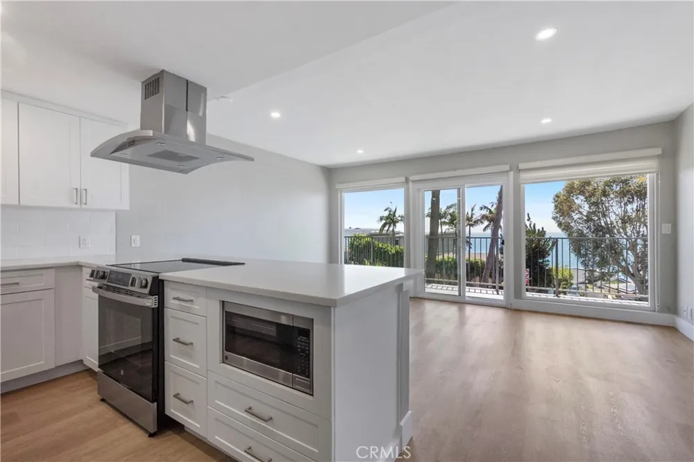 2607 Solana #4 Laguna Beach, CA 92651