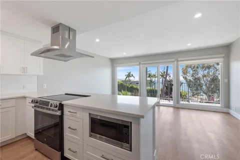 2607 Solana #4