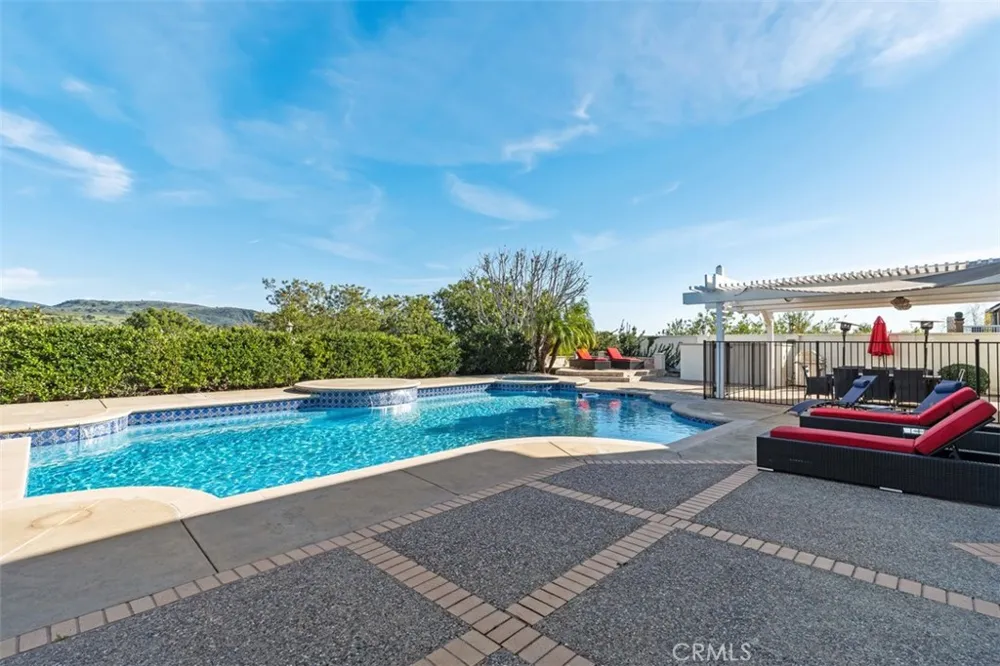 23762 Via Monte Coto de Caza, CA 92679