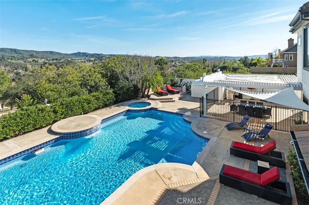 23762 Via Monte Coto de Caza, CA 92679