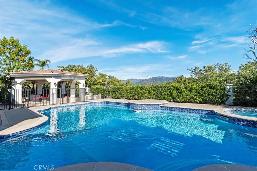 23762 Via Monte Coto de Caza, CA 92679