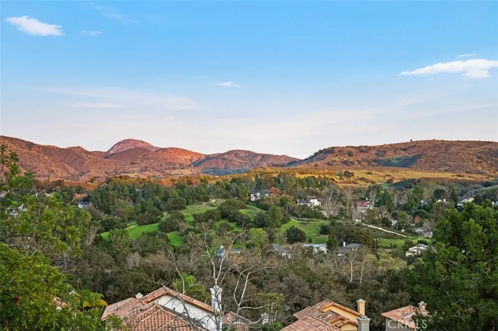 23762 Via Monte Coto de Caza, CA 92679