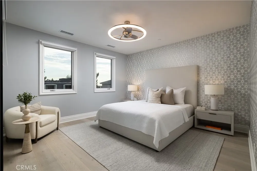 2 Rue Biarritz Newport Beach, CA 92660
