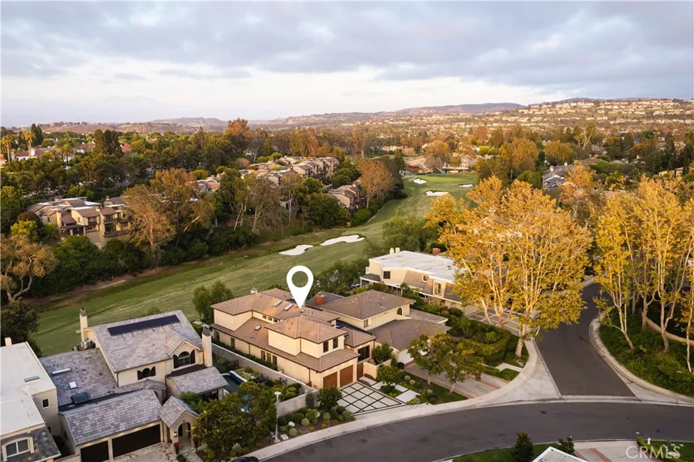 2 Rue Biarritz Newport Beach, CA 92660