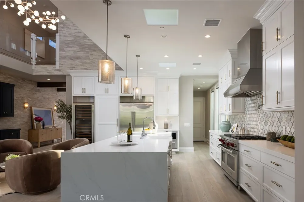 2 Rue Biarritz Newport Beach, CA 92660