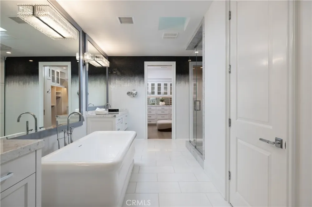 2 Rue Biarritz Newport Beach, CA 92660