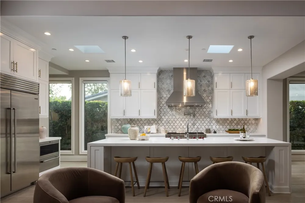 2 Rue Biarritz Newport Beach, CA 92660