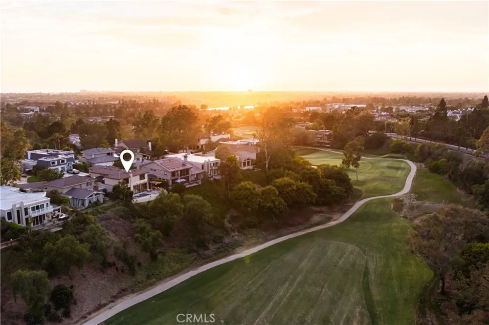 2 Rue Biarritz Newport Beach, CA 92660