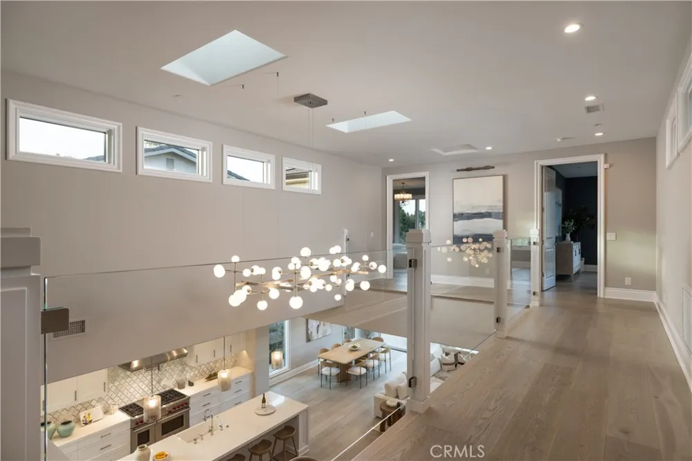 2 Rue Biarritz Newport Beach, CA 92660
