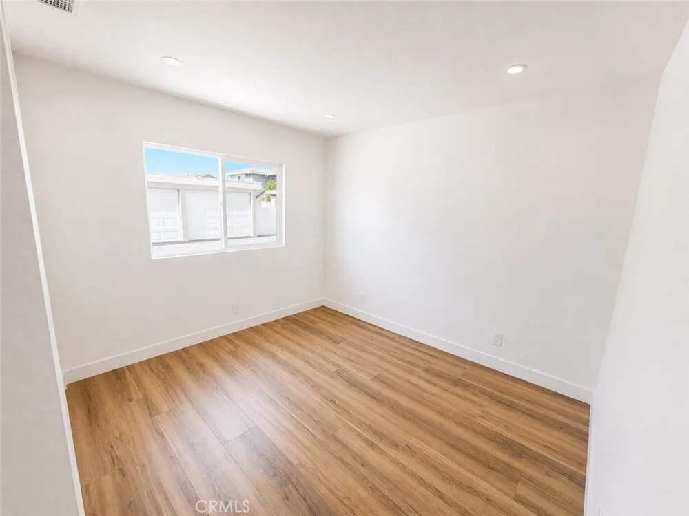 1040 El Camino #E Costa Mesa, CA 92626