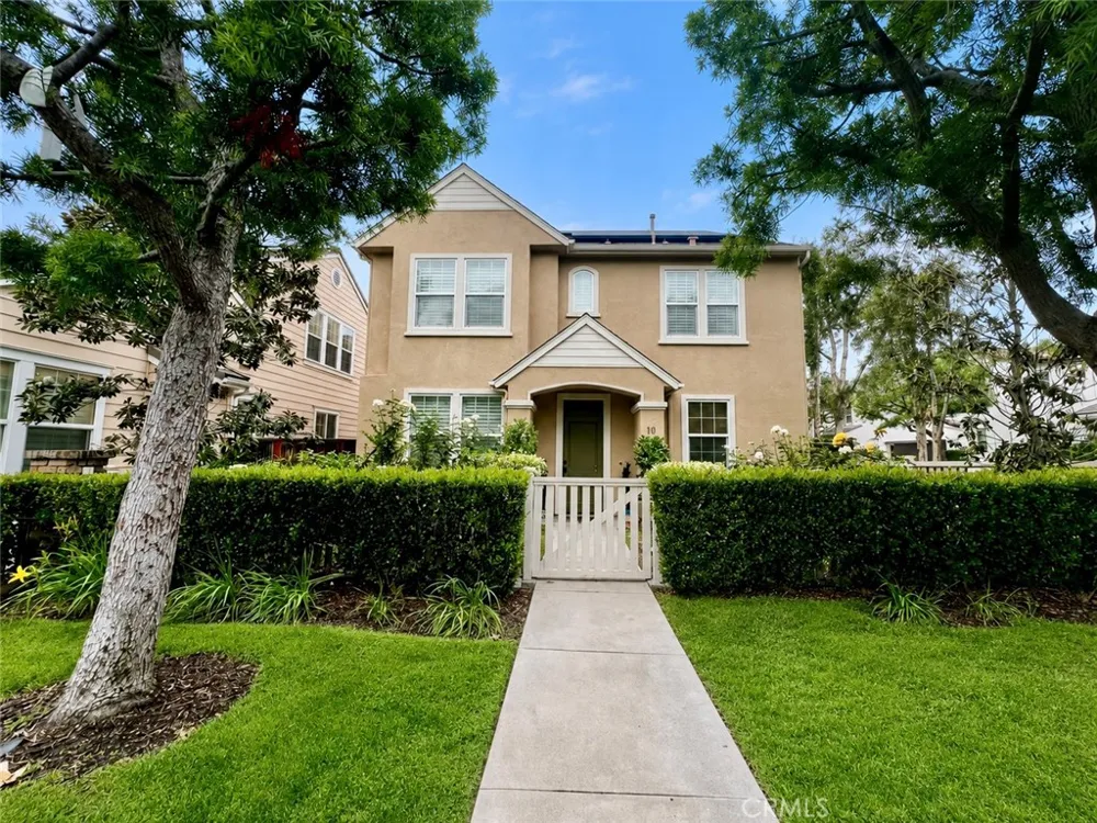 10 PINE HILL LANE Ladera Ranch, CA 92694