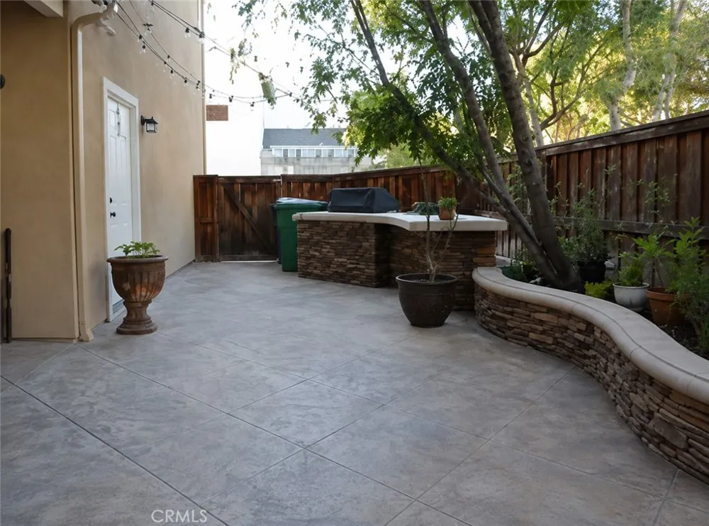10 PINE HILL LANE Ladera Ranch, CA 92694