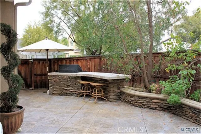 10 PINE HILL LANE Ladera Ranch, CA 92694